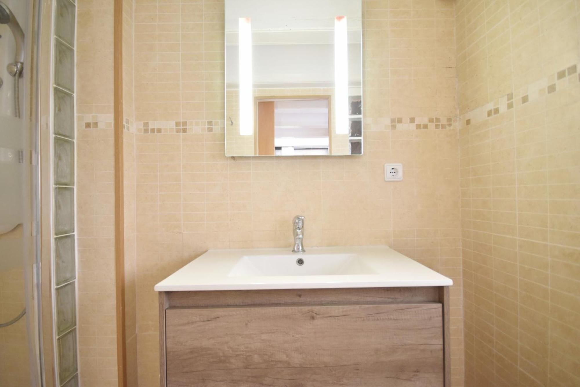 Centrico Apartamento Al Lado De Torres De Quart Valencia Buitenkant foto